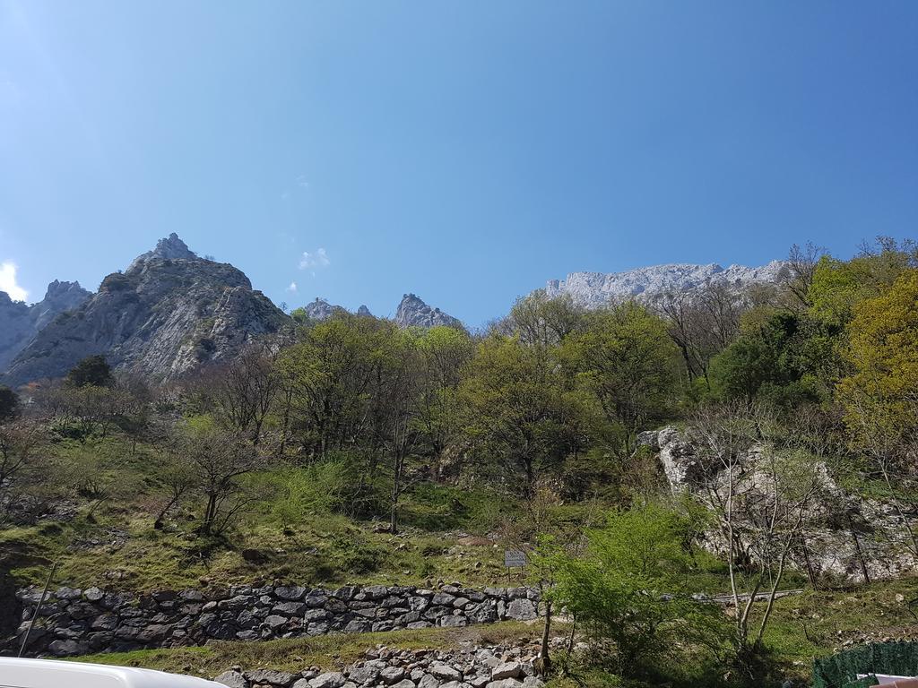 Hotel Garganta Del Cares Poncebos Kültér fotó